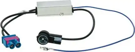 ACV Antennenadapter kompatibel mit Skoda Phantomspeisung u. Diversity ab Bj. 2008 adaptiert von Doppel-Fakra (m) auf ISO (m)