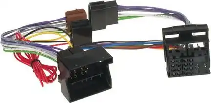 ACV T-Kabel ISO kompatibel mit Audi VW Seat Skoda mit Quadlock zur Einspeisung von Freisprecheinrichtung ISO Verstärker usw.