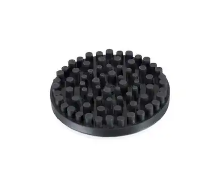 11111Dynavox 207469  Geräte und Boxenfüße Absorber 4er-Set in Blisterverpackung.