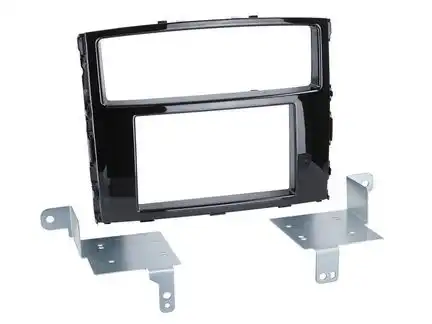 11111Radioblende kompatibel mit Mitsubishi Pajero / Shogun 2-DIN Piano Lack schwarz ab Bj. 10/2014