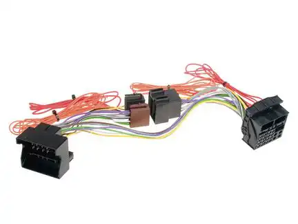 11111T-Kabel ISO kompatibel mit Mercedes (Audio 10) zur Einspeisung von Freisprecheinrichtung ISO Verstärker usw.