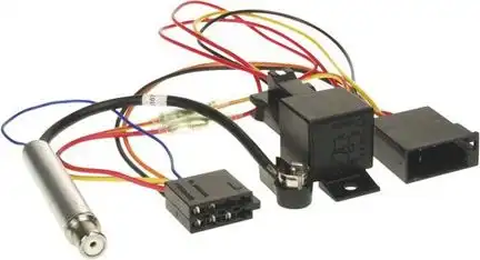 11111ACV Antennenadapter kompatibel mit VW Phantomspeisung u. Zündlogik Bj. 1986 - 2003 adaptiert von ISO (f) auf ISO (m)