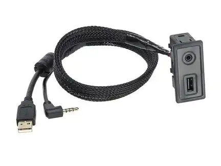 AUX / USB Relacement Adapter kompatibel mit Mercedes Vito V447 ab Bj. 2015